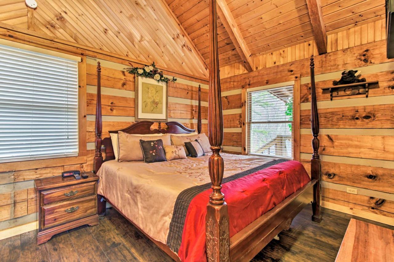 Sevierville Cabin With Private Hot Tub And Fireplace! Extérieur photo